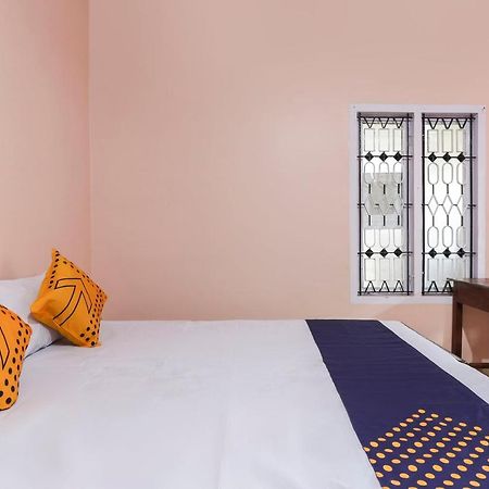 Spot On 68111 Jeena Motels Kollam Luaran gambar