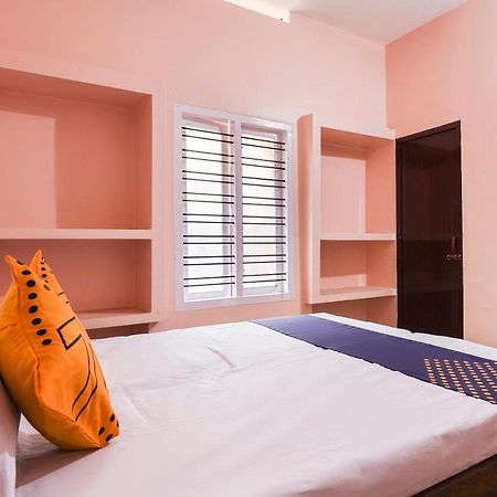 Spot On 68111 Jeena Motels Kollam Luaran gambar